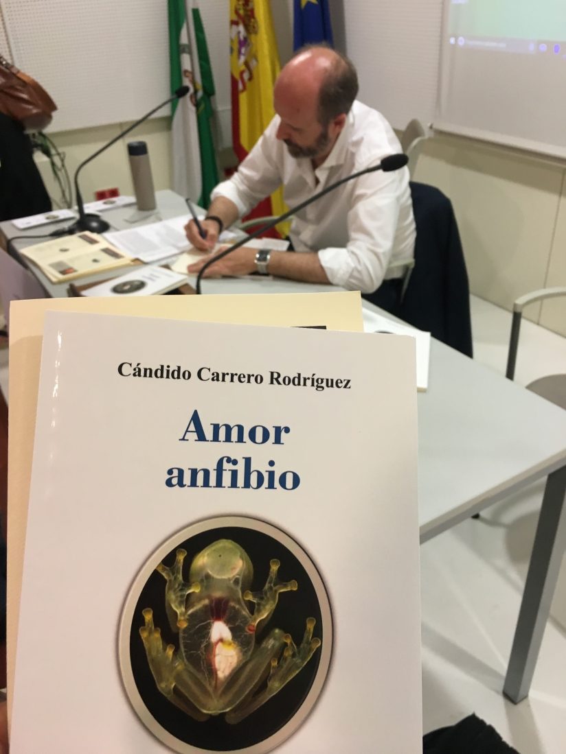 Presentación de «Amor anfibio» por Cándido Carrero Rodríguez