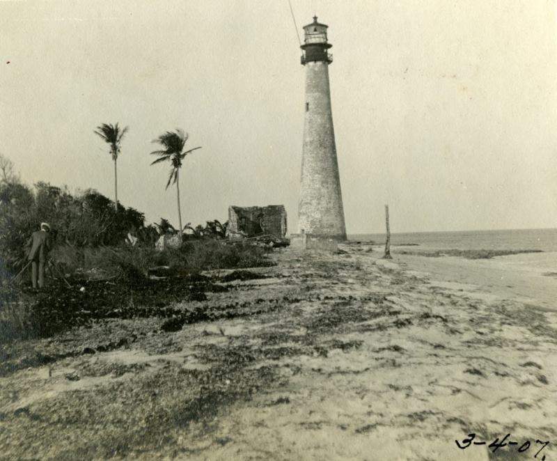 15 de abril efemérides sobre los faros (1ª parte)