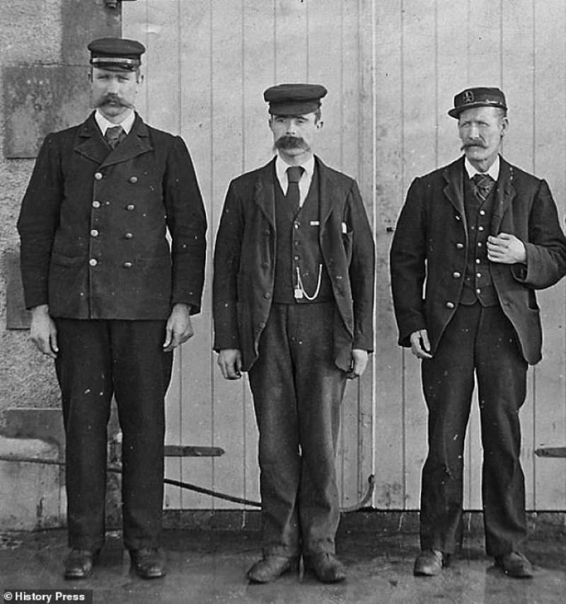 15 de diciembre efemérides sobre los faros (3ª parte)