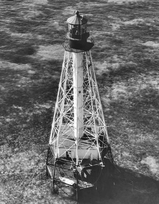 5 de septiembre efemérides sobre los faros (2ª parte)