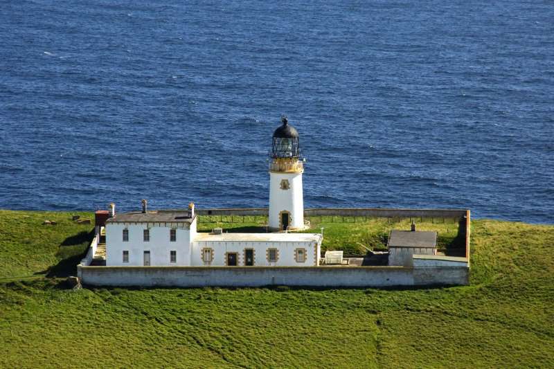 8 de noviembre efemérides sobre los faros (3ª parte)