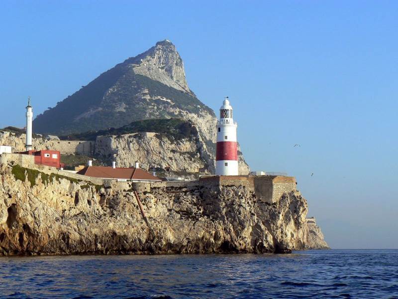 11 de octubre efemérides sobre los faros (4ª parte)