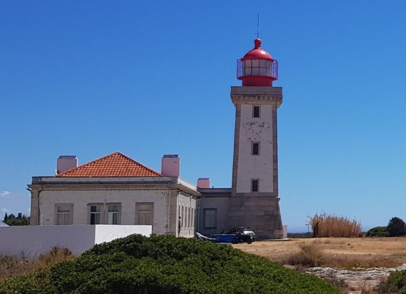 Os Faróis portugueses por Arual. Farol de Alfanzina (3ª parte)