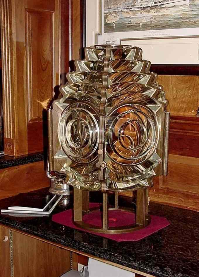 Información sobre los faros en el mes de mayo (3ª parte)