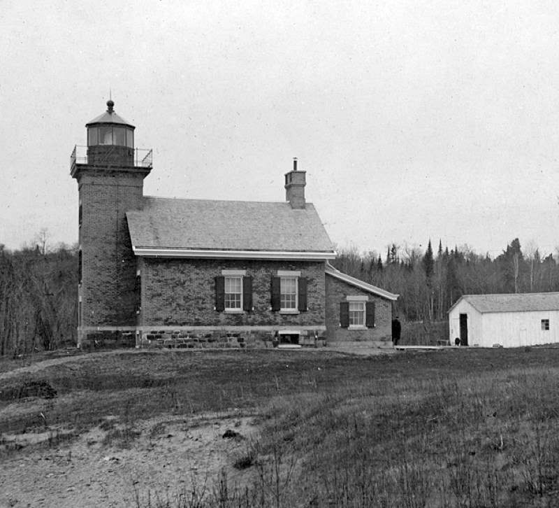 Grand island north light